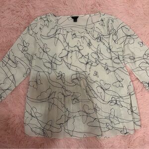 Ann Taylor White and Black Floral Blouse